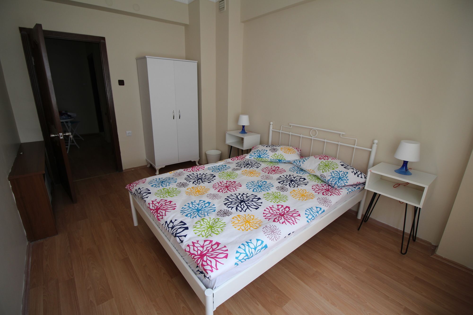 Deeps Hostel Eskisehir Exterior foto